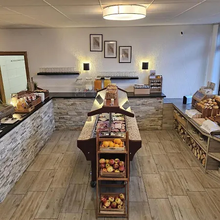 Aktiv Hotell 3*