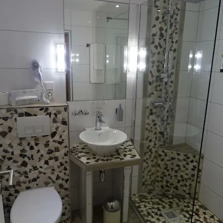 Aktiv Hotel 3*